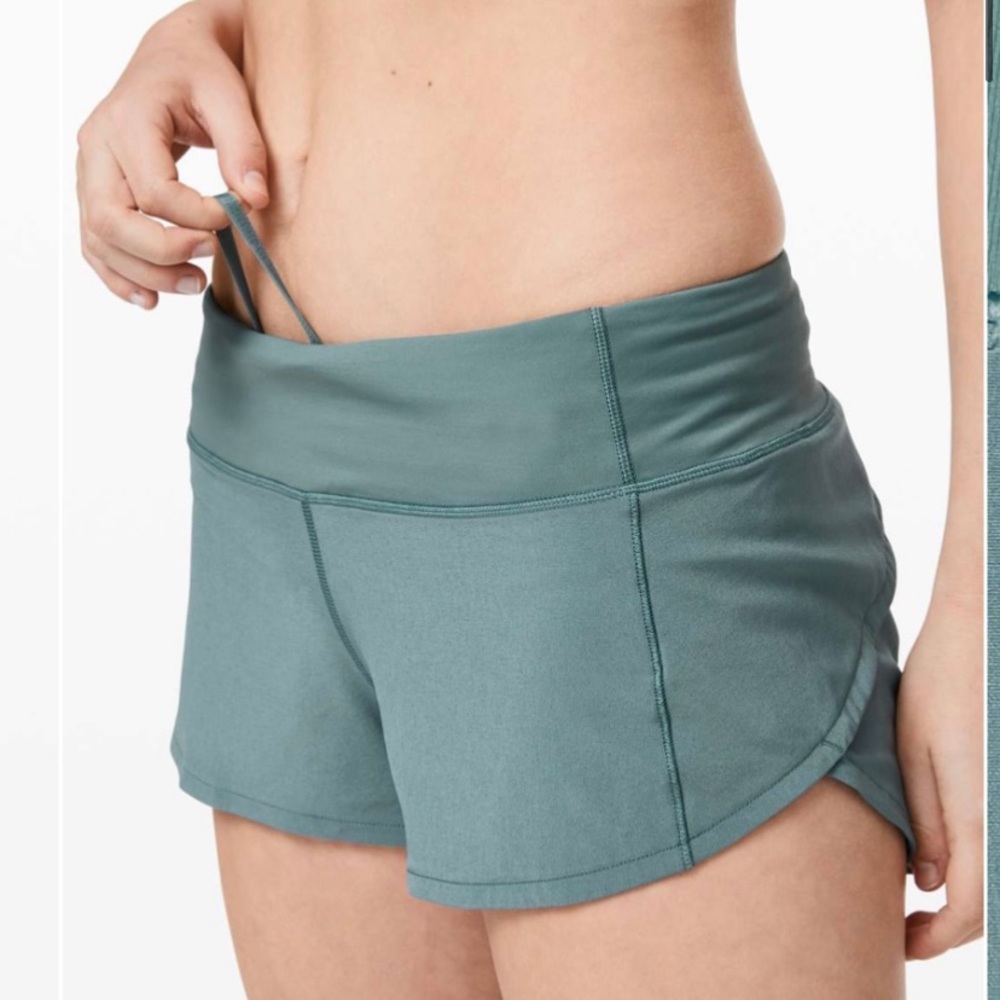Lululemon Speed up low rise lined short 2.5
